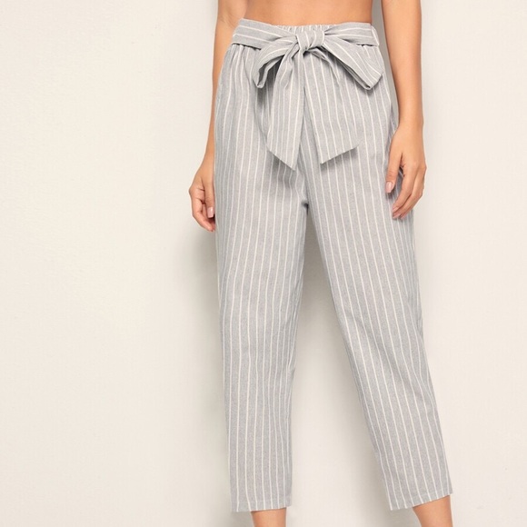 SHEIN Pants - 🌟 SHEIN Front Tie Striped Crop Linen Pants
